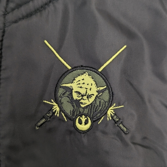 Disney Yoda Star Wars Jacket Sz 3T Lightweight Green/ Black Unisex Fleece Zip up - Picture 2 of 8